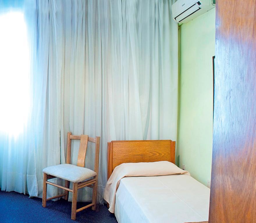 Hotel Balfer Montevideo Habitación foto